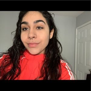 Meet your Posher, Araceli